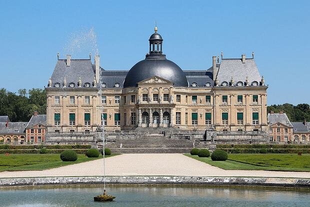 458249039_z25214303QPalac-Vaux-le-Vicomte--zdjecie-ilustracyjne-.jpg.c22f91afcb68daba6a5b4db64b9d7895.jpg